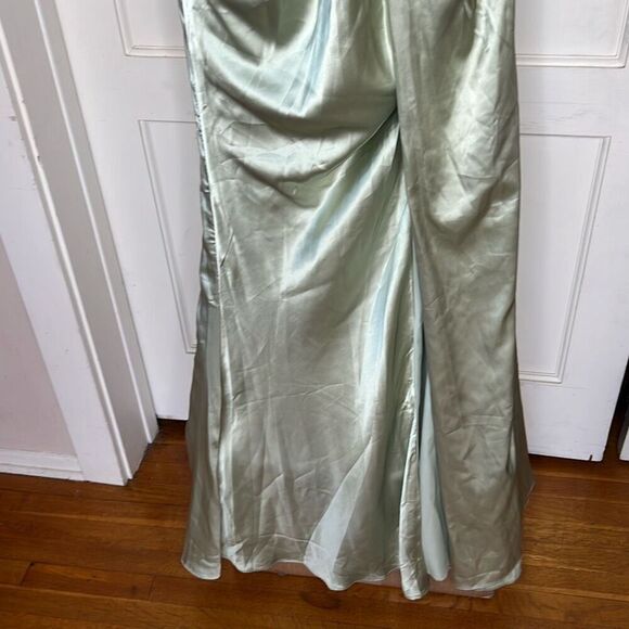 One Shoulder Pleated Satin Maxi Dress Size 6 Nwt Green - Picture 3 of 8
